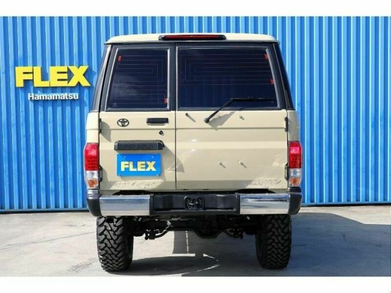 LAND CRUISER PRADO-8