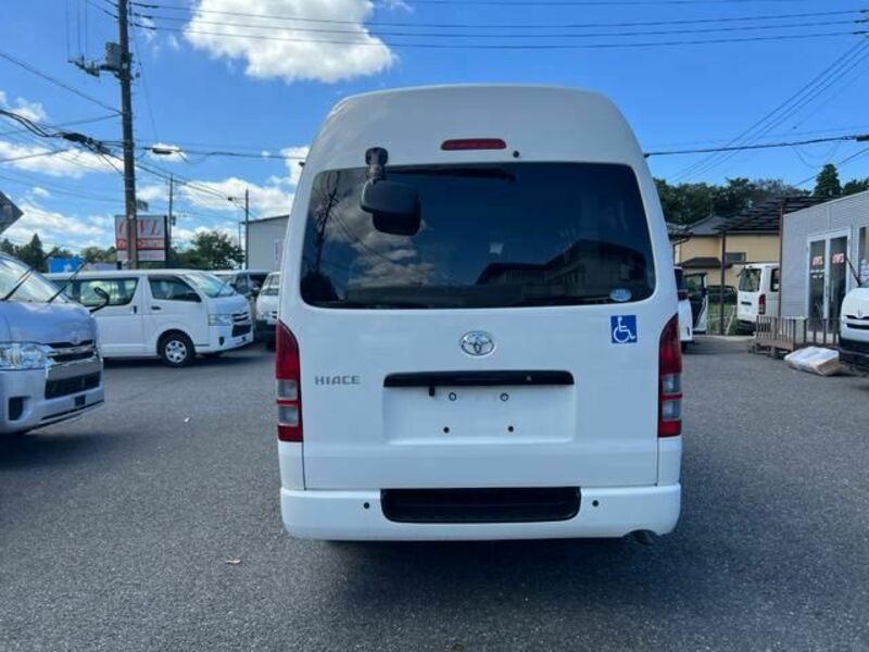 HIACE VAN-7