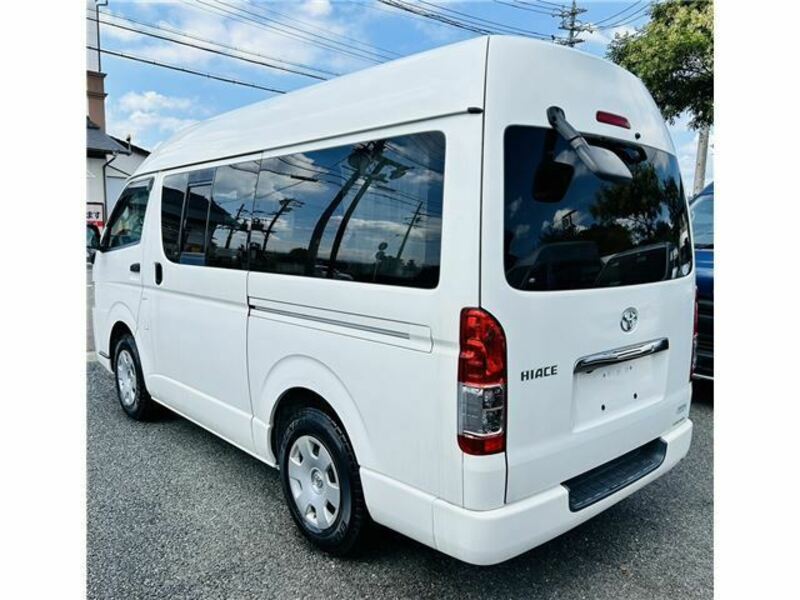 HIACE VAN-4