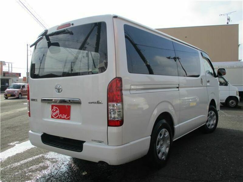 HIACE VAN-1