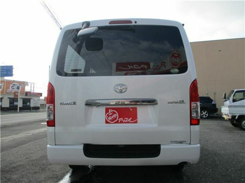 HIACE VAN-4