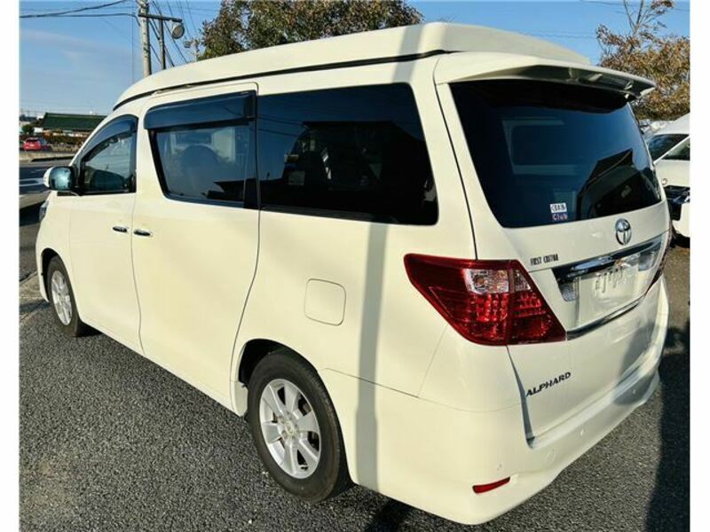 ALPHARD-9