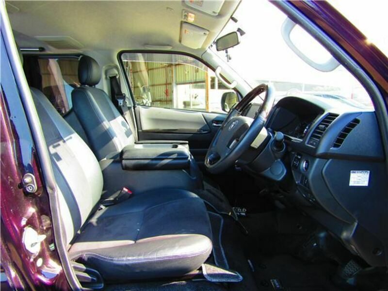 HIACE VAN-10