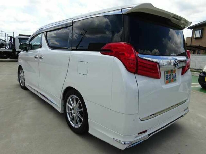 ALPHARD-1