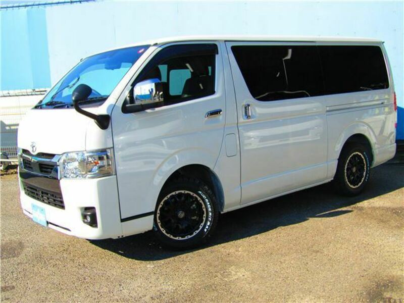 HIACE VAN-1