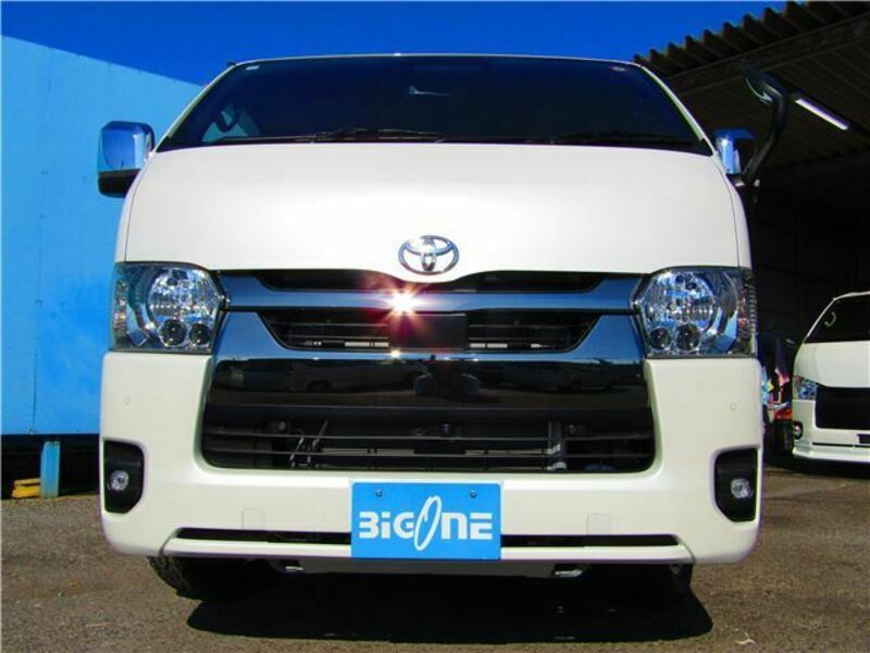 HIACE VAN-8