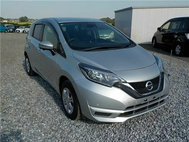 NISSAN　NOTE