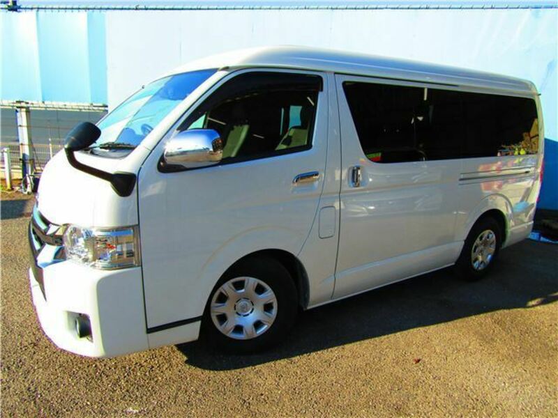 HIACE VAN-3