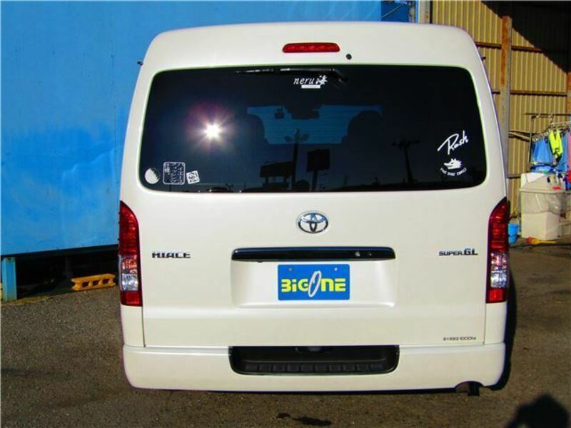 HIACE VAN-37