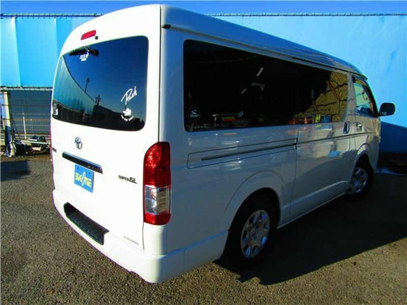 HIACE VAN-38