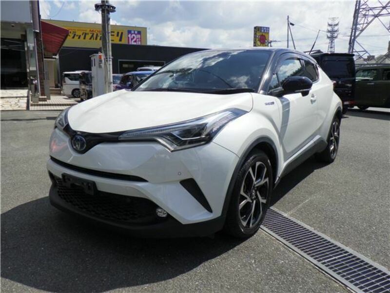 TOYOTA　C-HR