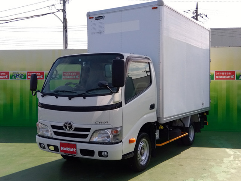 TOYOTA　DYNA