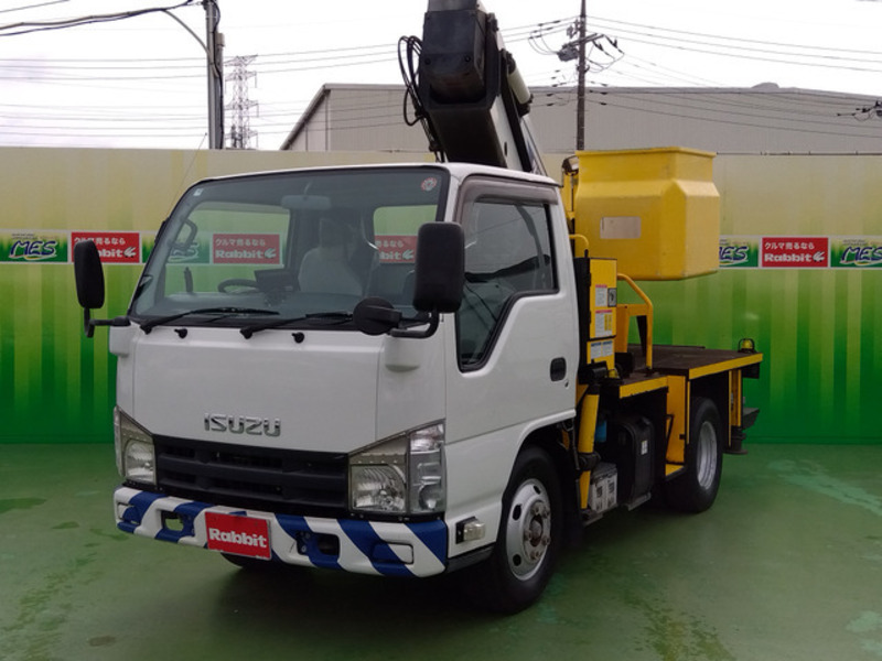 ISUZU　ELF