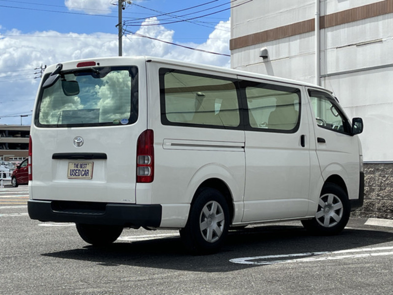 HIACE VAN-8