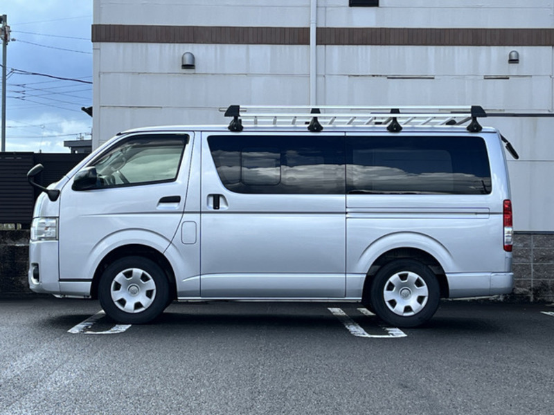 HIACE VAN-3