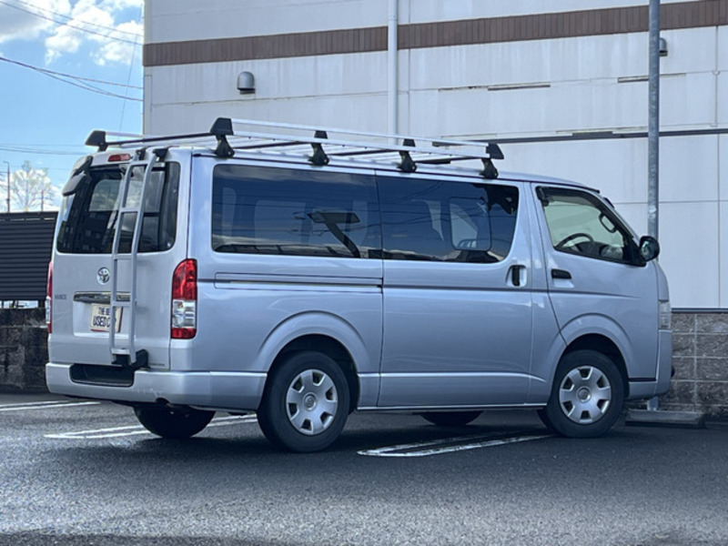 HIACE VAN-8