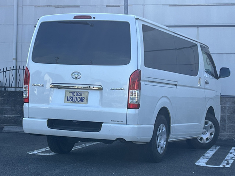 HIACE VAN-7