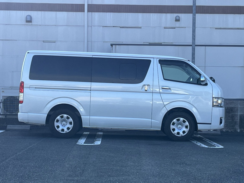 HIACE VAN-3