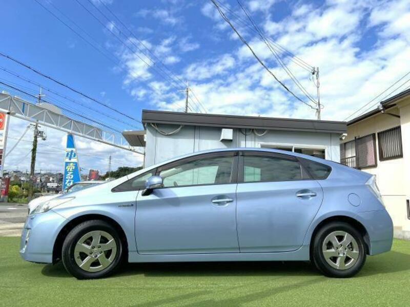 PRIUS-2