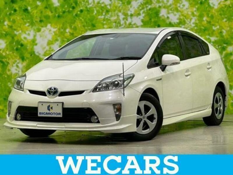 TOYOTA　PRIUS