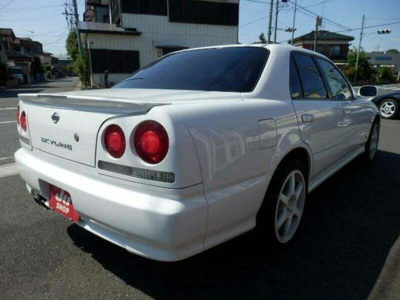 SKYLINE-2