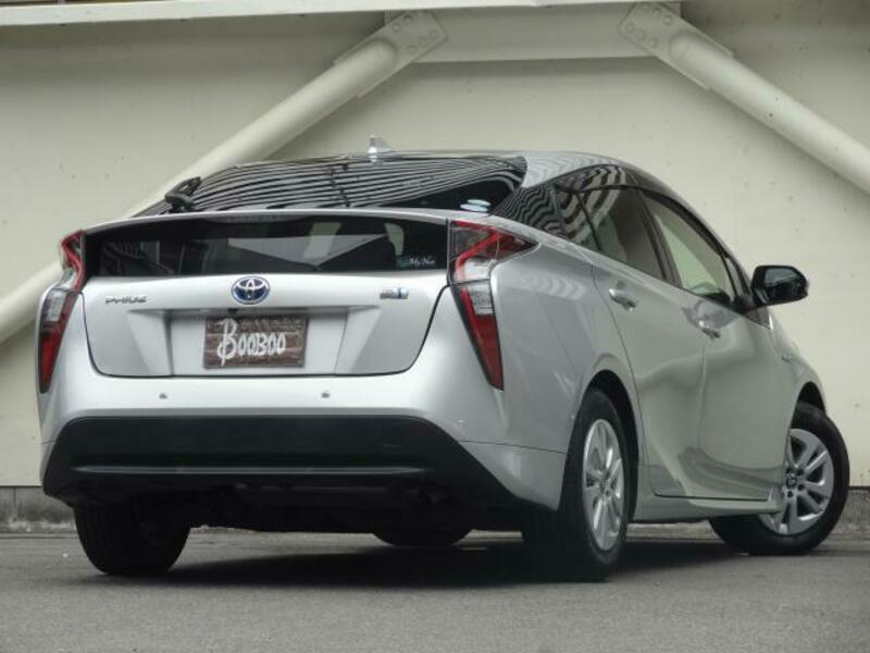 PRIUS-1