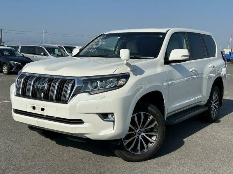 TOYOTA　LAND CRUISER PRADO