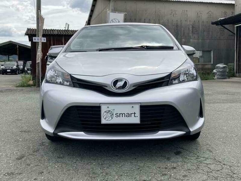 TOYOTA　VITZ