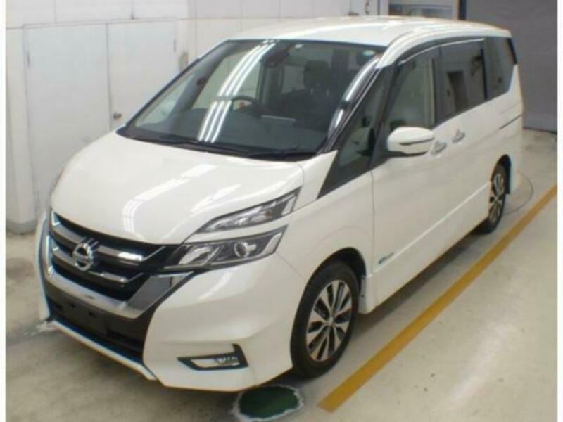 NISSAN　SERENA