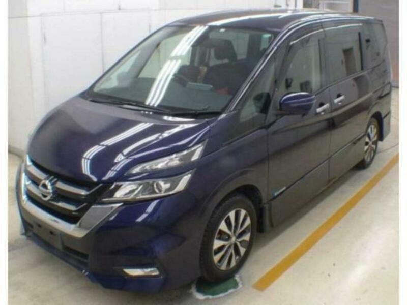 NISSAN　SERENA