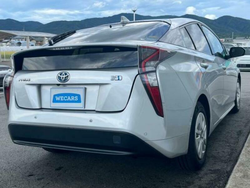 PRIUS-2