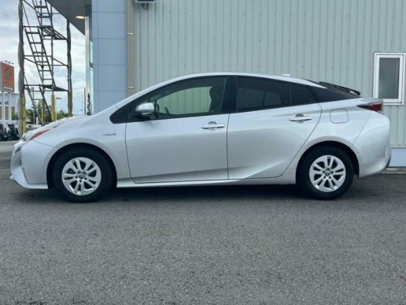 PRIUS-1