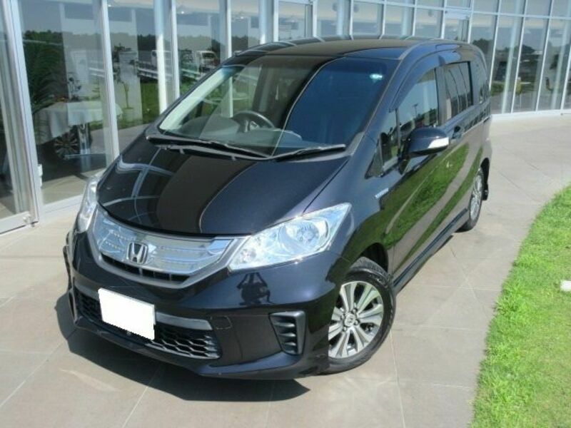 HONDA　FREED HYBRID