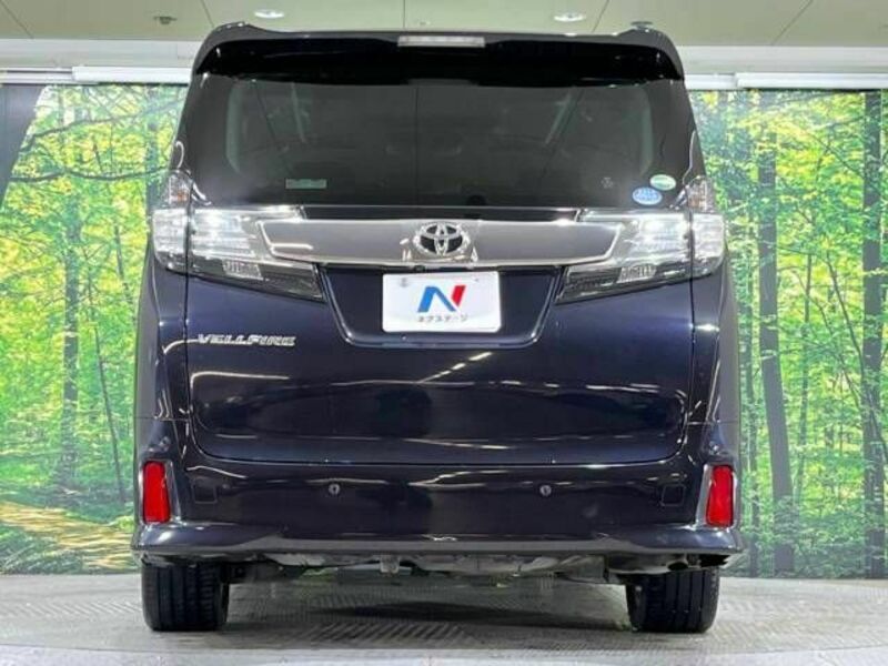 VELLFIRE-15