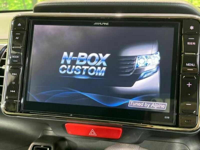 N BOX CUSTOM-2