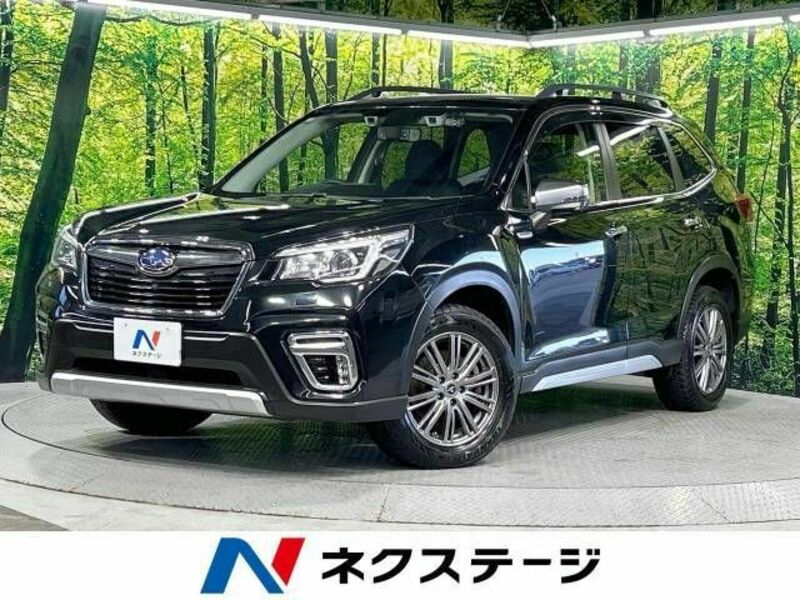 SUBARU　FORESTER