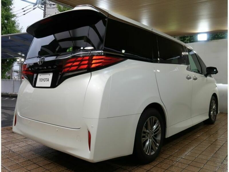 ALPHARD-21