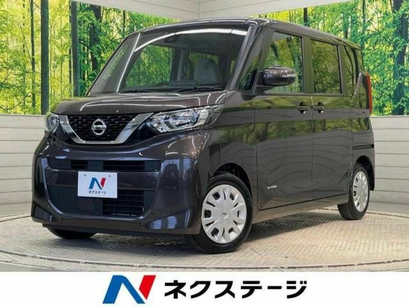 NISSAN　ROOX