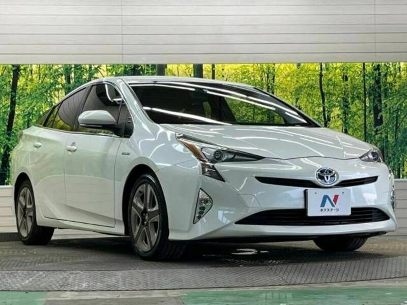 PRIUS-18