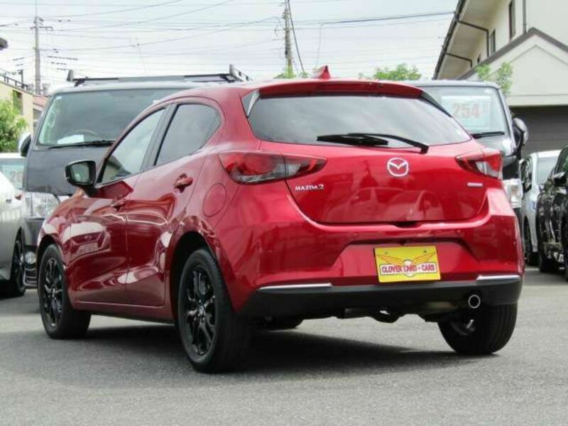 MAZDA2-11