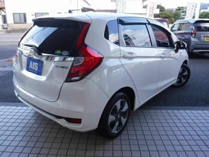 FIT HYBRID-2