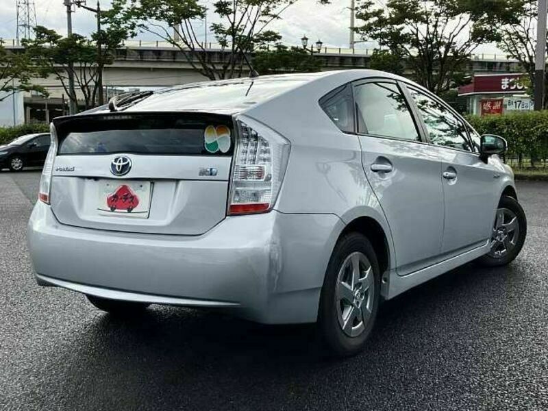 PRIUS-2