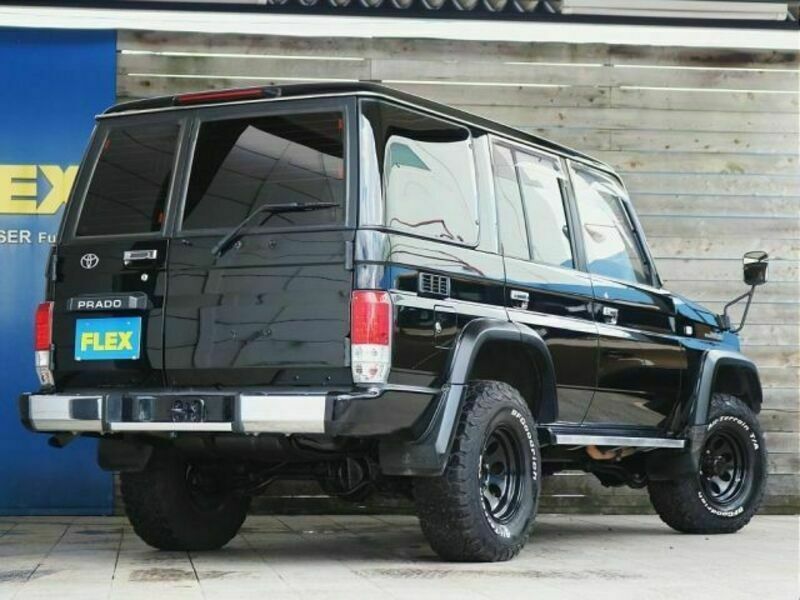 LAND CRUISER PRADO-7