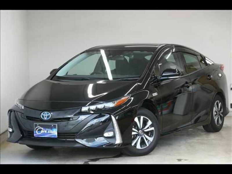 TOYOTA　PRIUS PHV