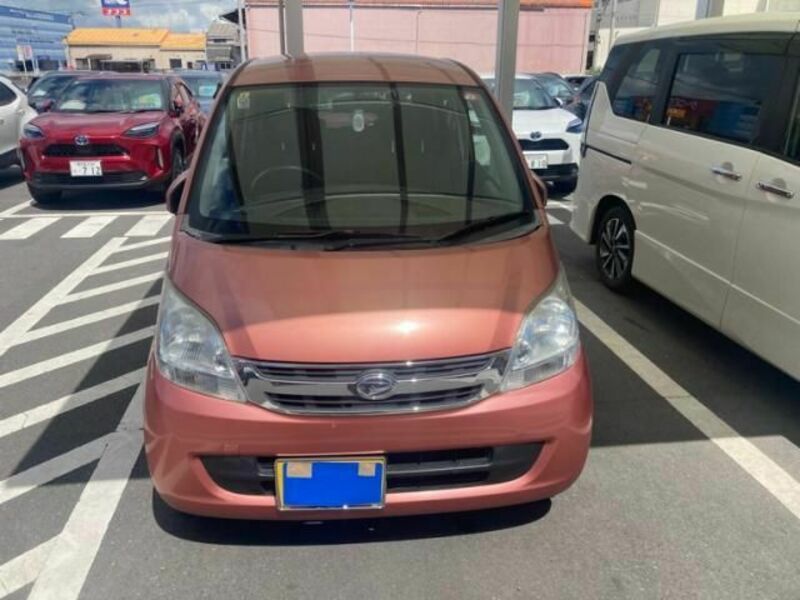 DAIHATSU　MOVE