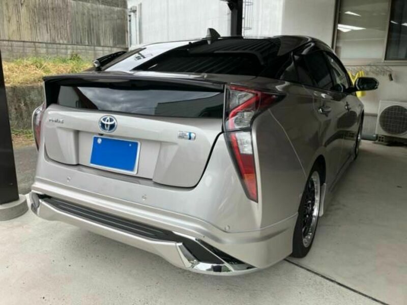 PRIUS-2