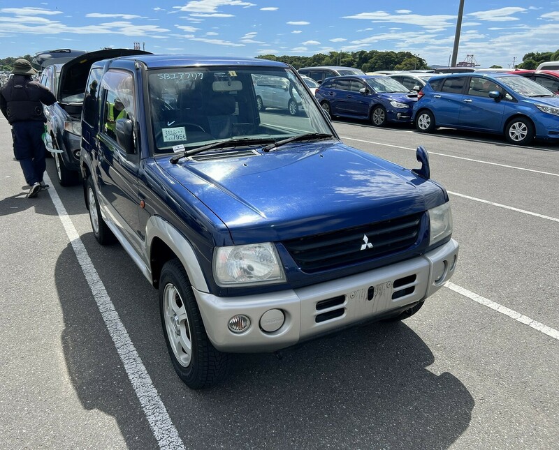 PAJERO MINI-1