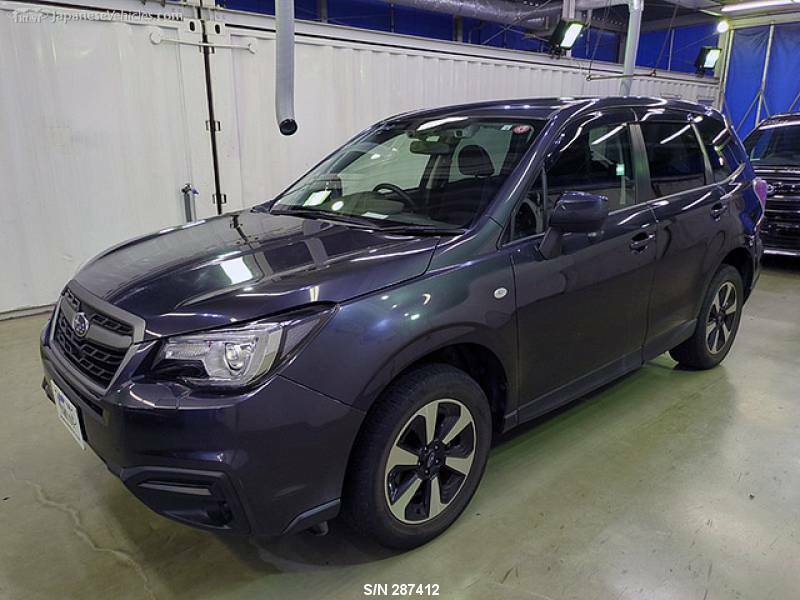 SUBARU　FORESTER