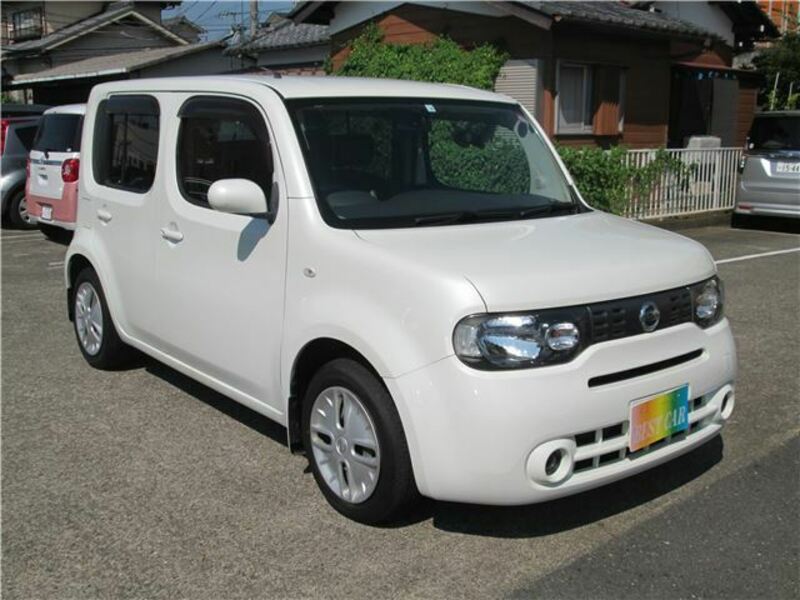 NISSAN　CUBE