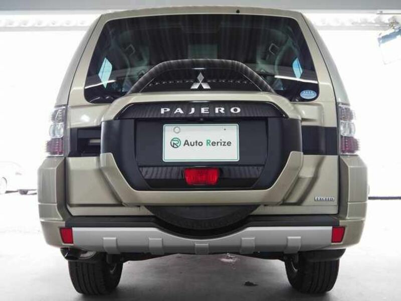 PAJERO-6